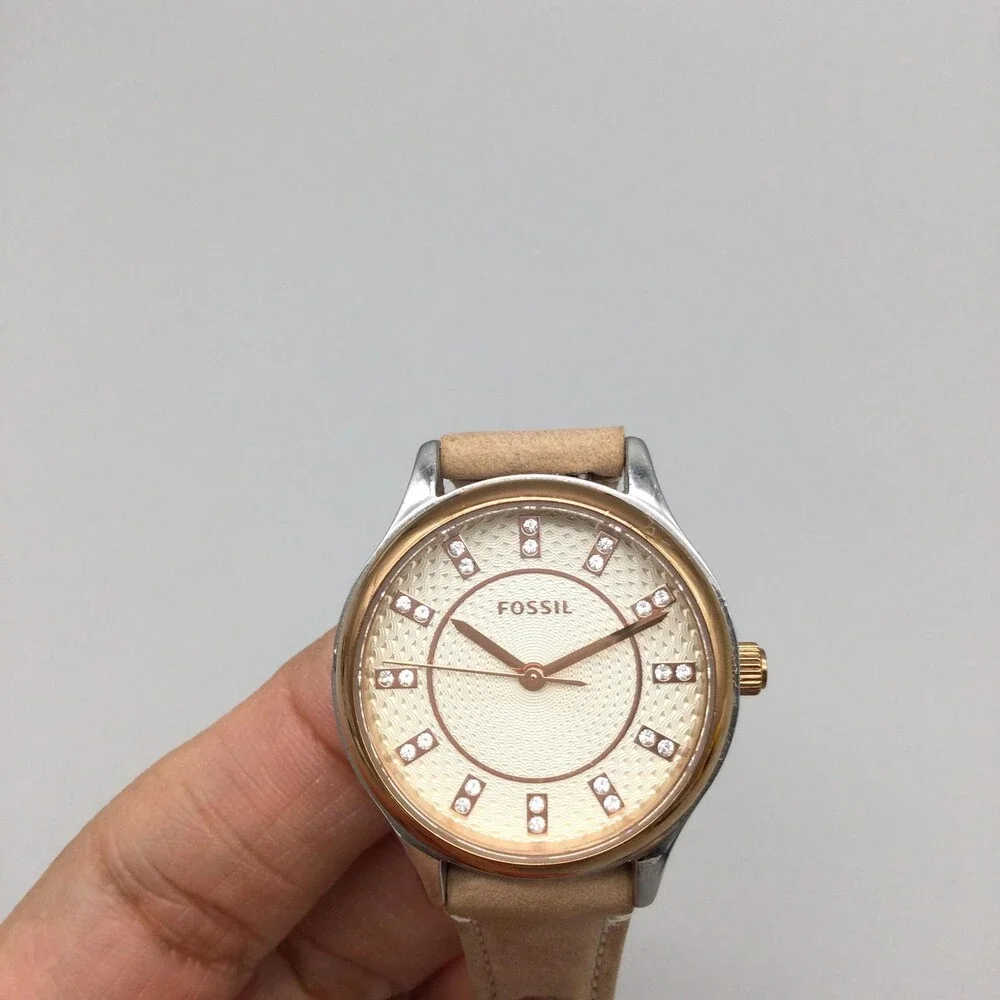 Fossil Womens Watch 30mm Cream Dial Beige Leather Crystals BQ1576 New Battery